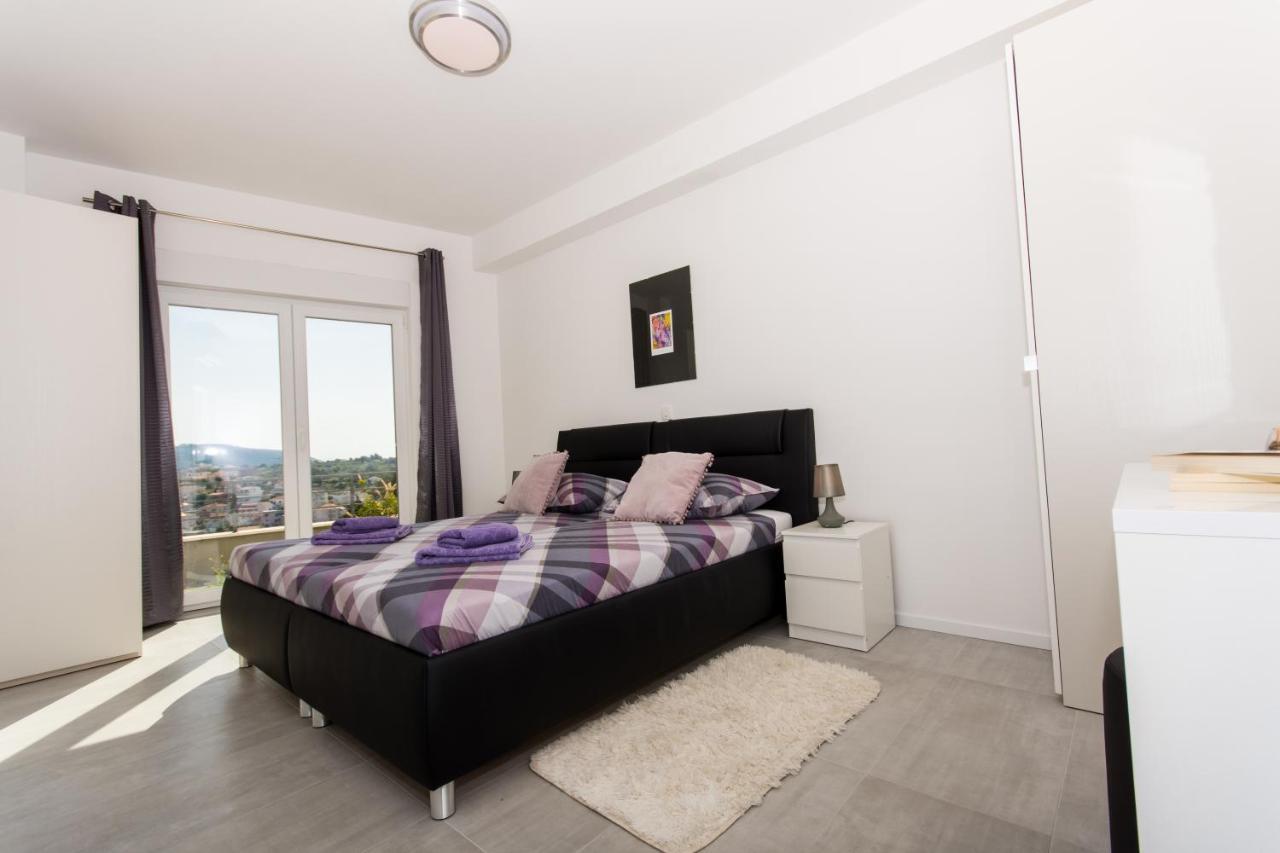 Apartment Julia Τρογκίρ Εξωτερικό φωτογραφία