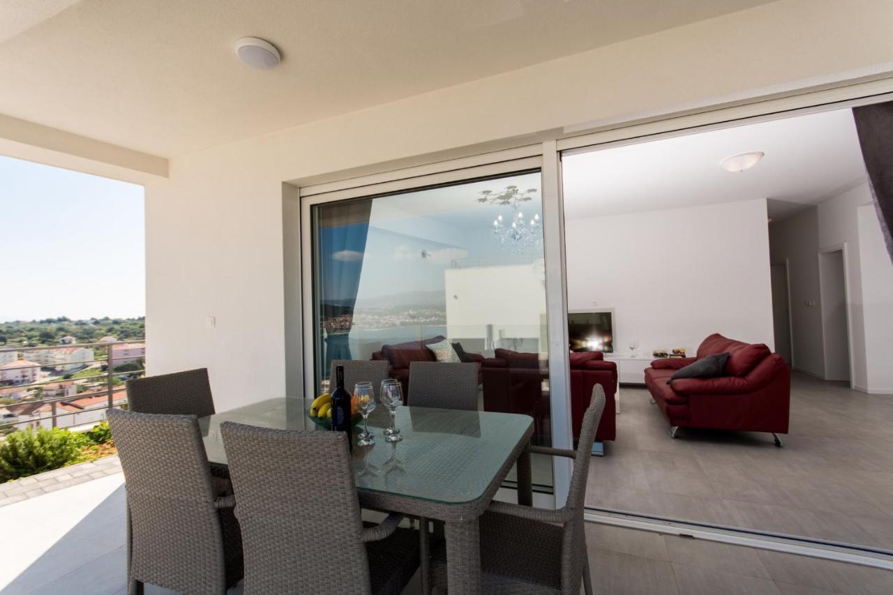 Apartment Julia Τρογκίρ Εξωτερικό φωτογραφία