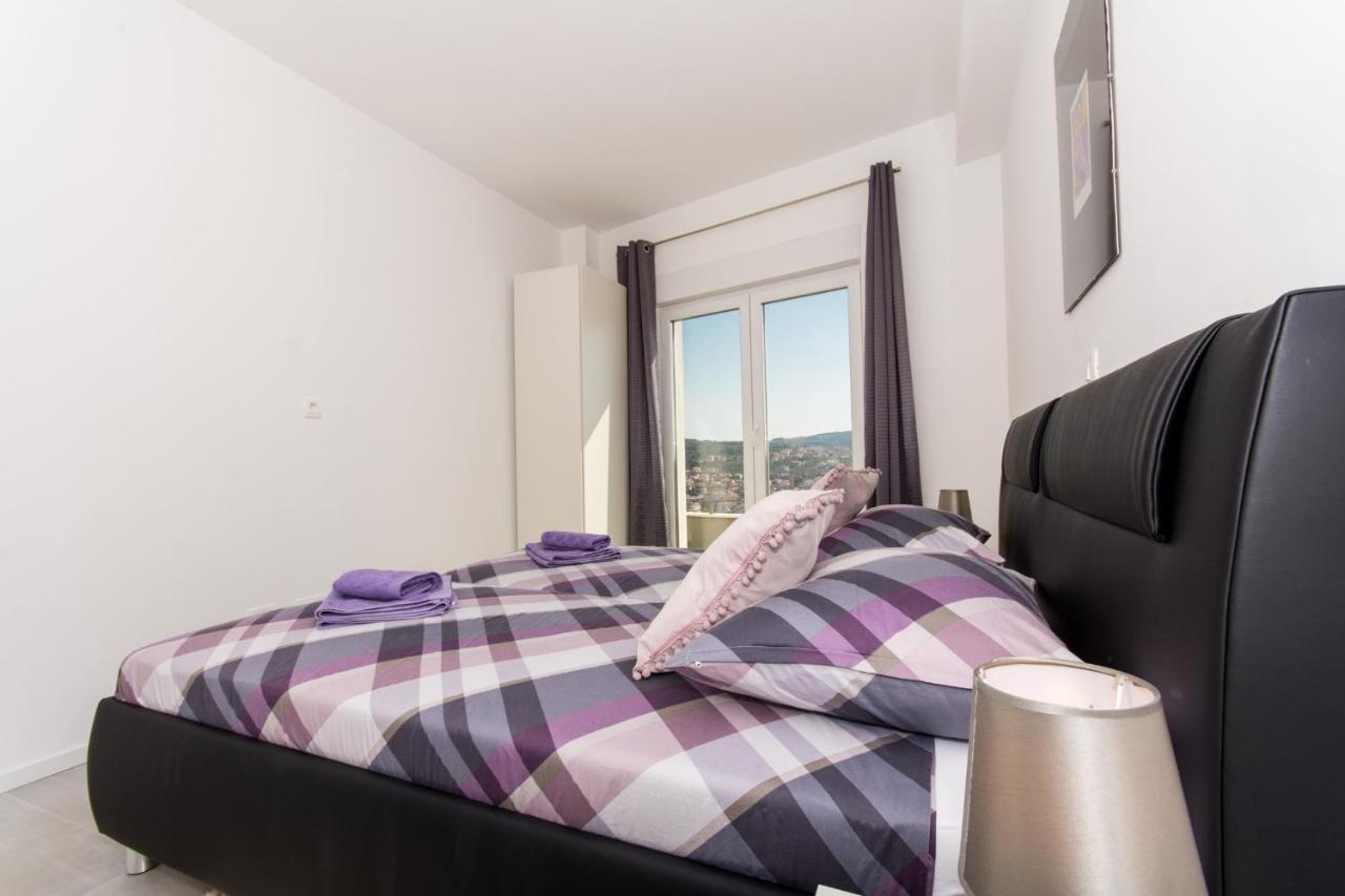 Apartment Julia Τρογκίρ Εξωτερικό φωτογραφία