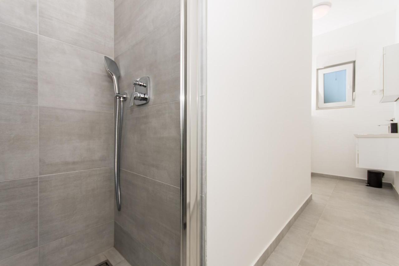 Apartment Julia Τρογκίρ Εξωτερικό φωτογραφία